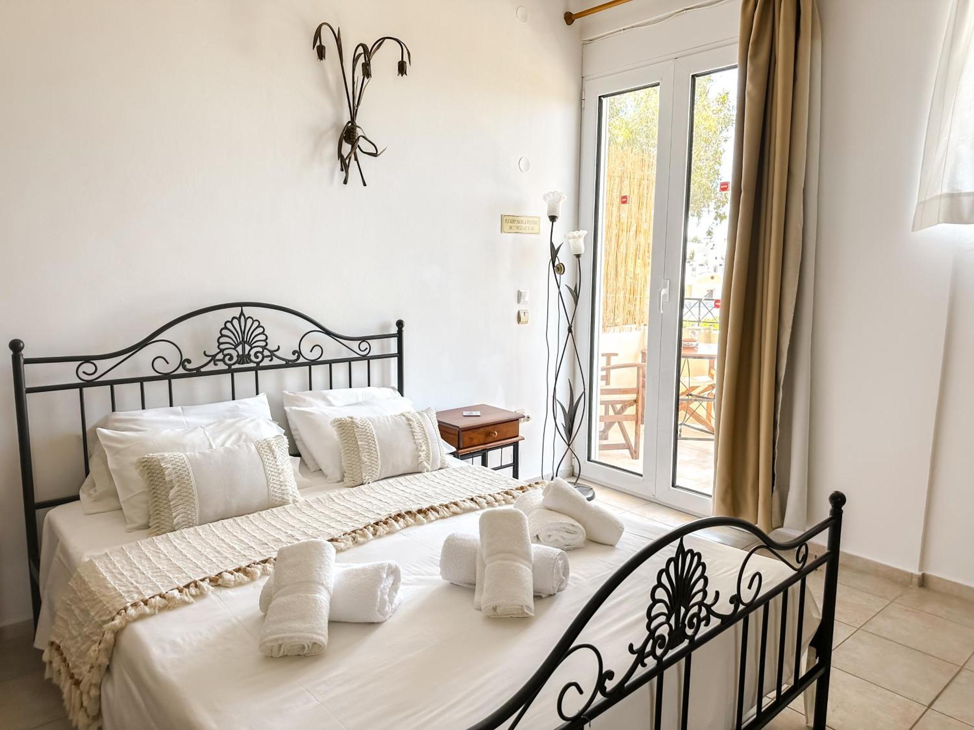 Theonia Villas Pefki  Exterior photo